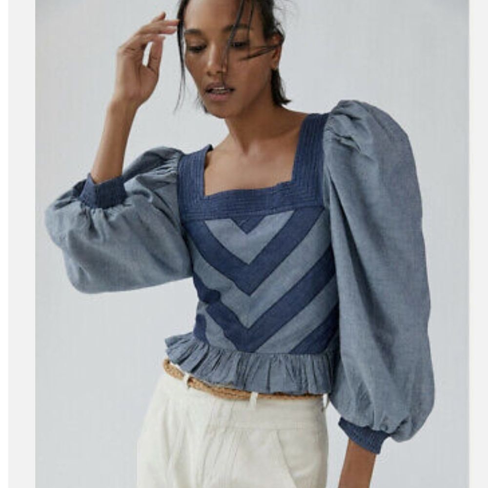 NWT Anthropologie Love the Label Smocked Puff-Sleeve Blouse XS